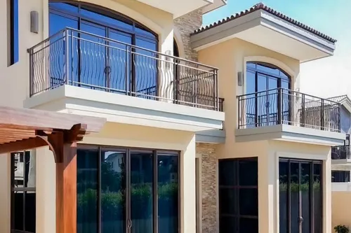 5 Bedrooms Villa in Sanctuary Falls