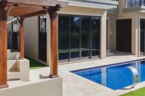 5 Bedrooms Villa in Sanctuary Falls