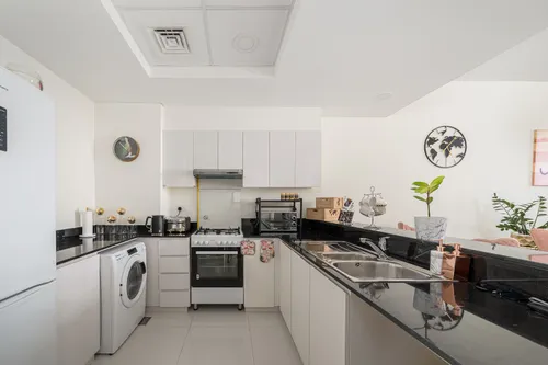 2 Bedrooms Apartment in Viridis C