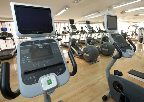 4 Bedrooms Hotel Apartment in Grand Millennium Hotel