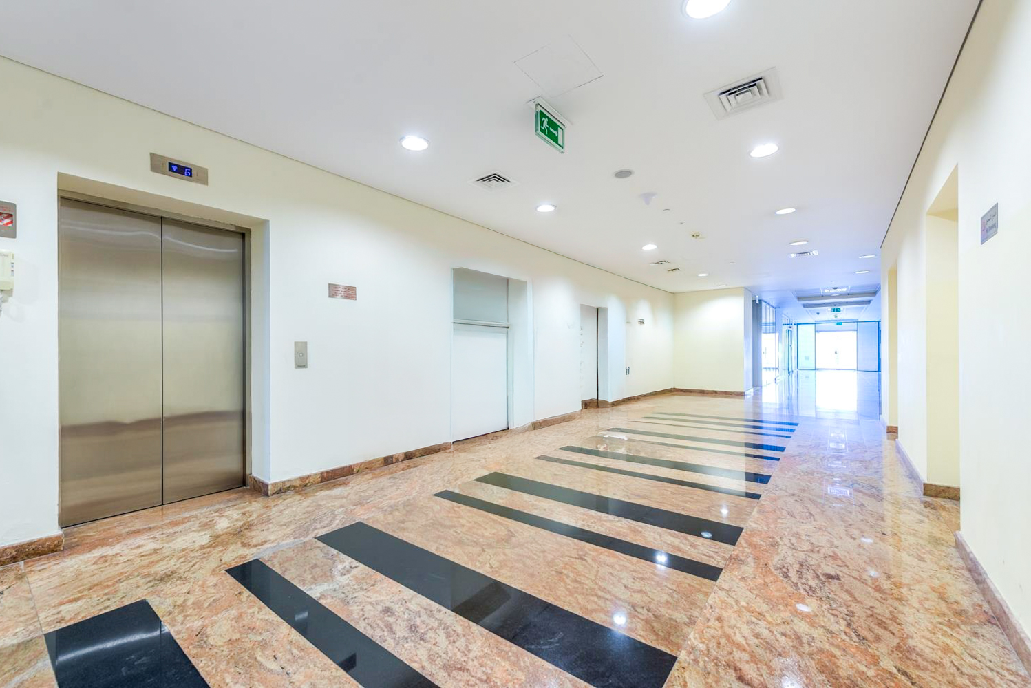  Office Space in Al Fardha Building