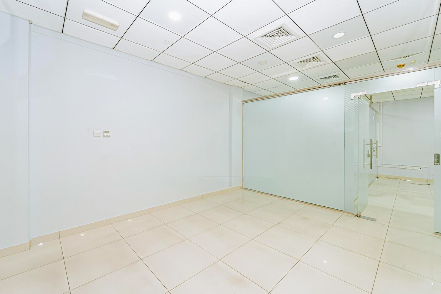  Office Space in Al Fardha Building