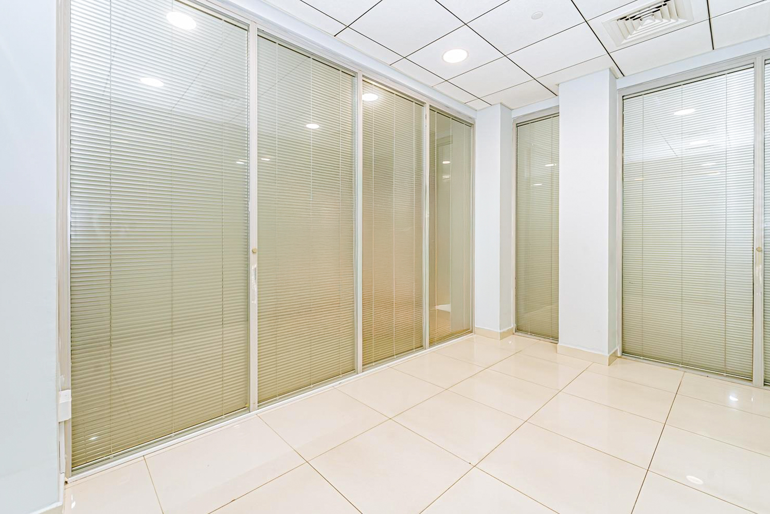  Office Space in Al Fardha Building