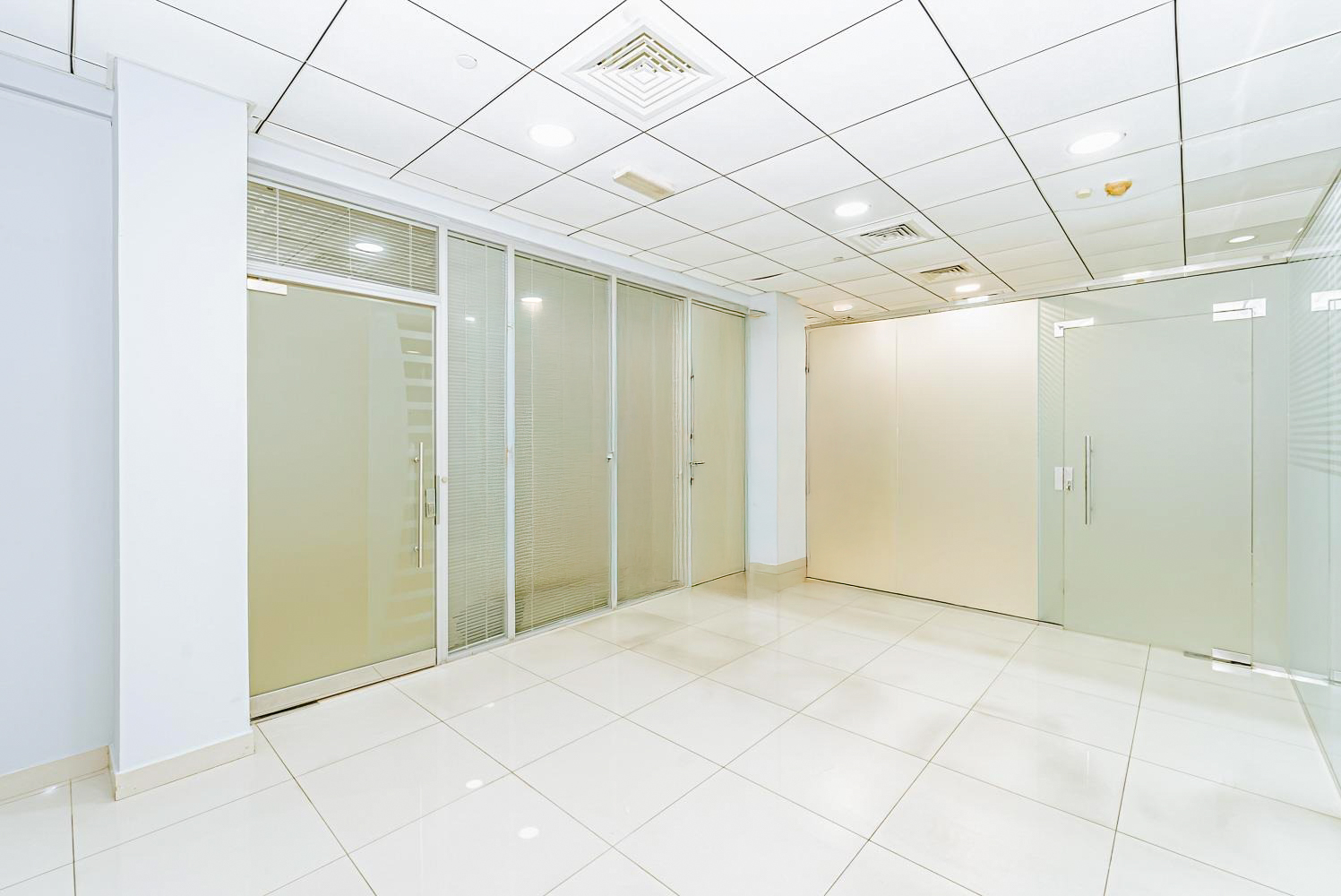  Office Space in Al Fardha Building