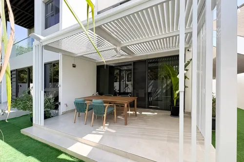 6 Bedrooms Villa in Aurum Villas