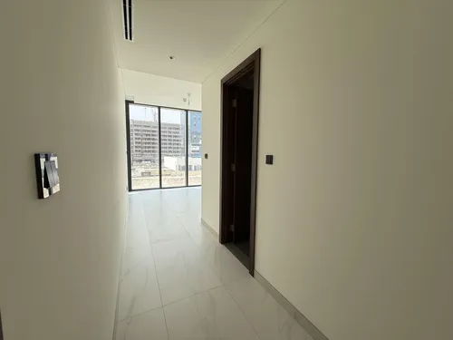 3 Bedrooms Apartment in The Crest Tower D