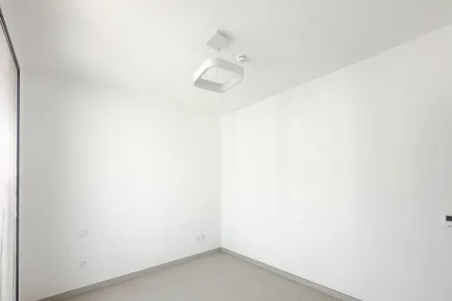 2 Bedrooms Apartment in Bluebay Walk
