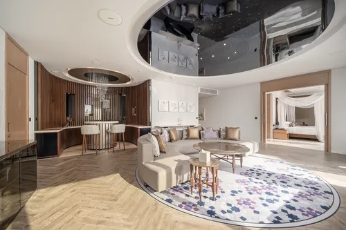 2 Bed Executive Suite |Private Jacuzzi |Creek View