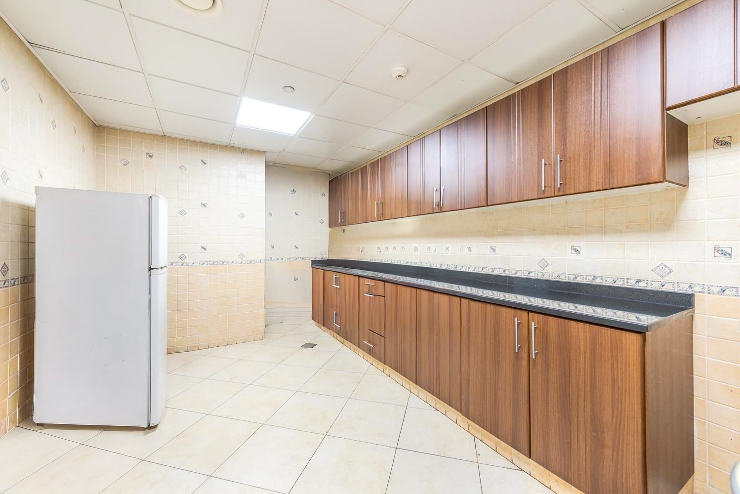  Office Space in AL NOQHITA