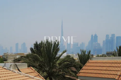 5 Bedrooms Villa in Umm Suqeim 1 Villas