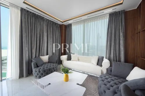 5 Bedrooms Villa in Umm Suqeim 1 Villas