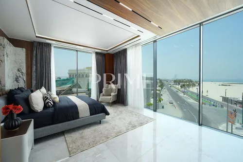 5 Bedrooms Villa in Umm Suqeim 1 Villas
