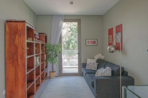4 Bedrooms Villa in Redwoods