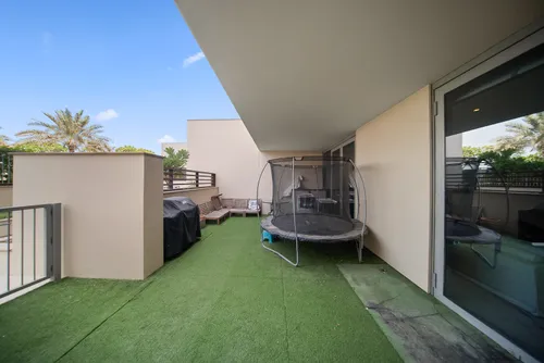 3 Bedrooms Townhouse in Building A