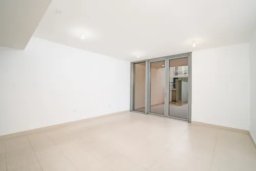 3 Bedrooms Townhouse in Building A