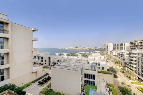 2 Bedrooms Apartment in Building C