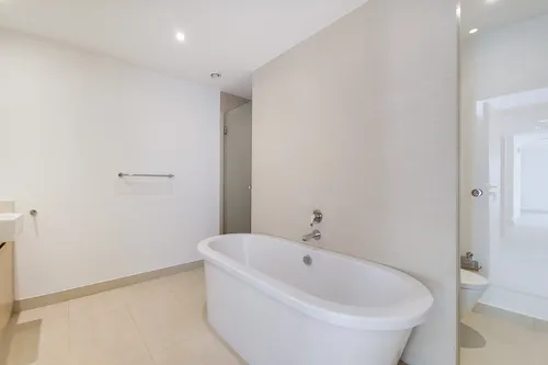 2 Bedrooms Apartment in Building C