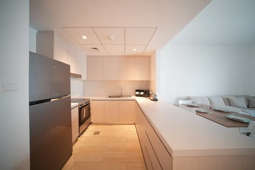 2 Bedrooms Apartment in Waters Edge