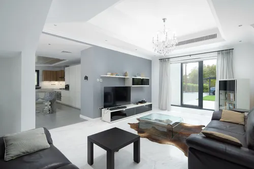 4 Bedrooms Villa in Entertainment Foyer