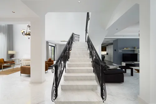 4 Bedrooms Villa in Entertainment Foyer