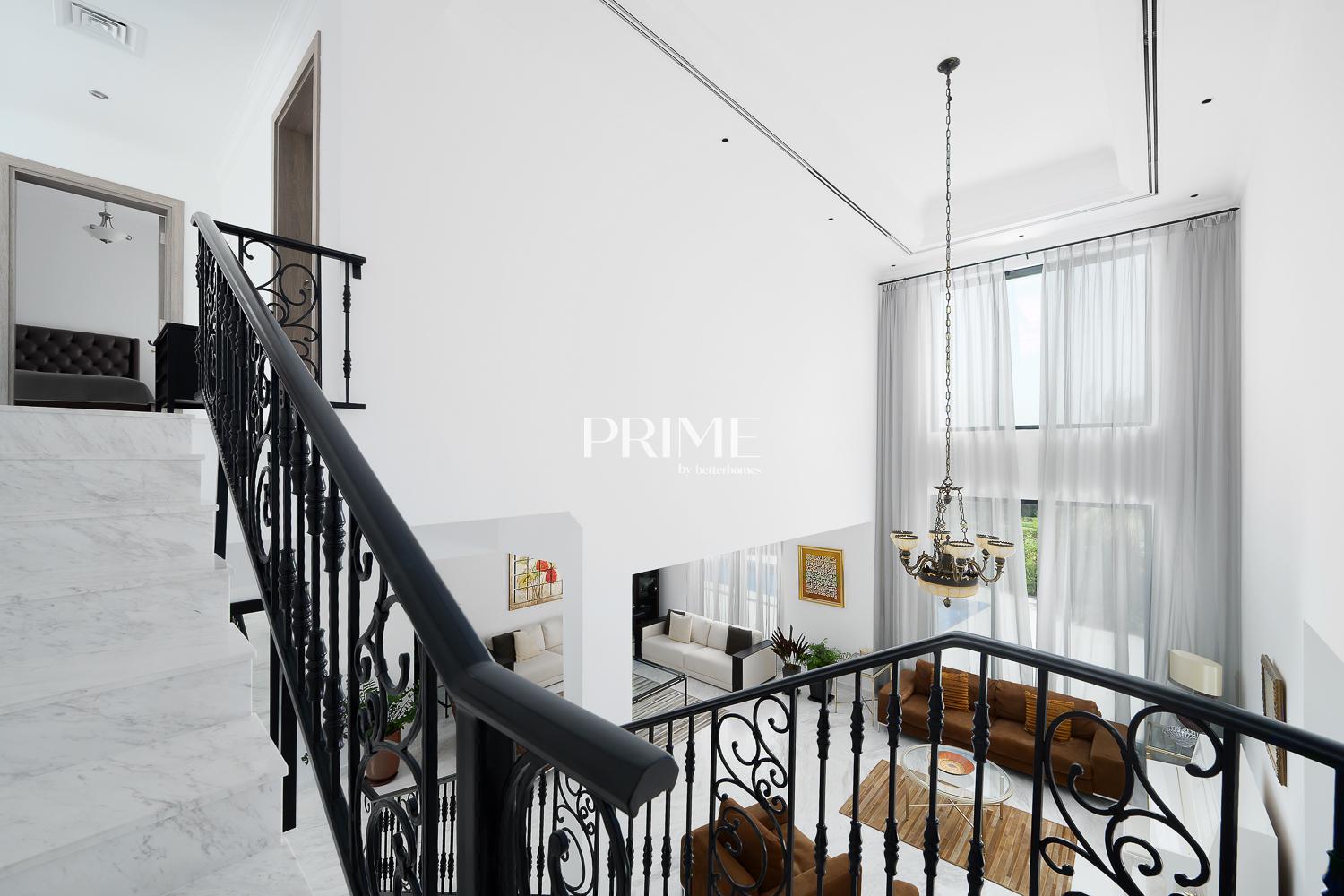 4 Bedrooms Villa in Entertainment Foyer