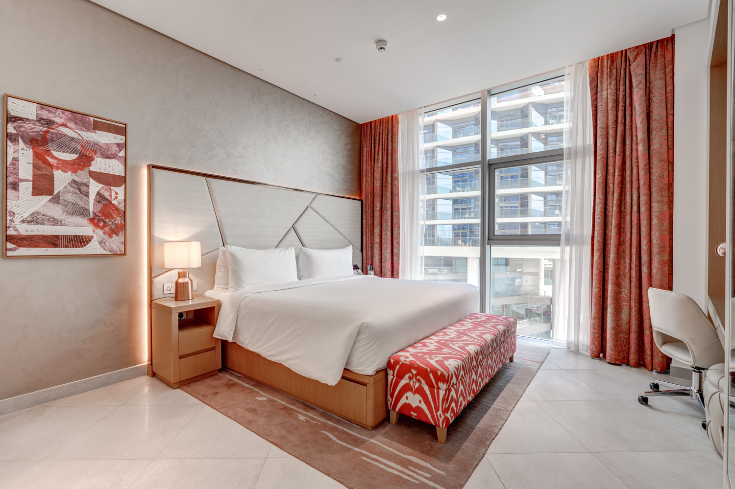 2 Bedrooms Hotel Apartment in Hilton Dubai Creek Hotel & Residences