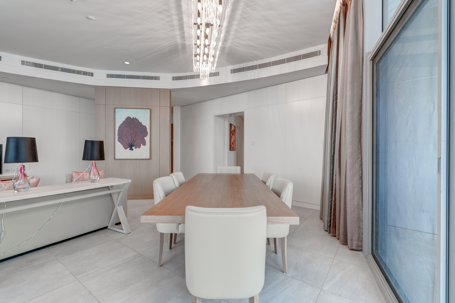 2 Bedrooms Hotel Apartment in Hilton Dubai Creek Hotel & Residences