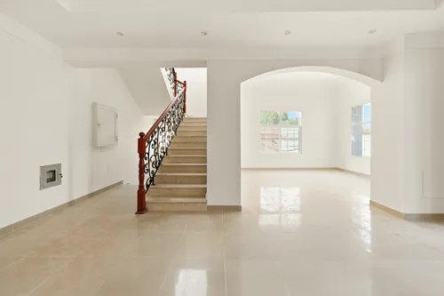 4 Bedrooms Villa in Al Mizhar
