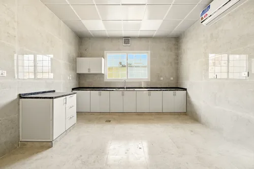 4 Bedrooms Villa in Al Mizhar