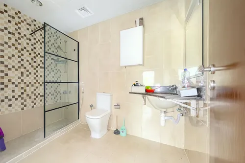 2 Bedrooms Apartment in Azizi Orchid