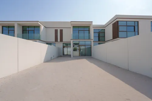 2 Bedrooms Townhouse in Seef Al Jubail