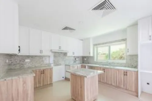 3 Bedrooms Villa in Umm Suqeim 3 Villas