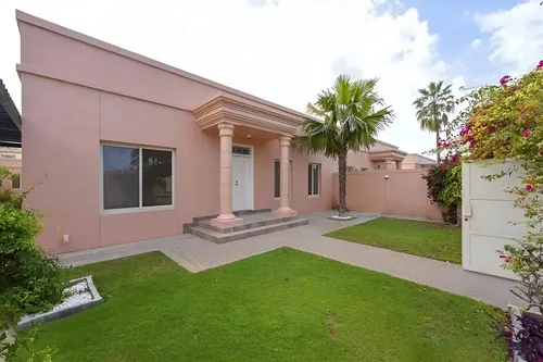 3 Bedrooms Villa in Umm Suqeim 3 Villas