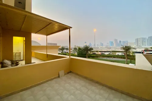3 Bedrooms Apartment in Al Afnan - Block H, The Square
