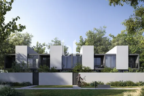 Luxury 3BR Corner Townhouse | Freehold | Limited