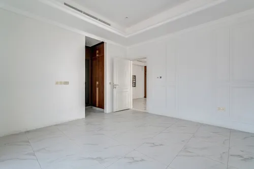 4 Bedrooms Apartment in Hoshi 1