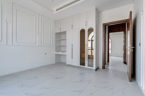 4 Bedrooms Apartment in Hoshi 1