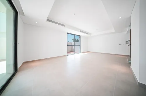 4 Bedrooms Villa in The Magnolias