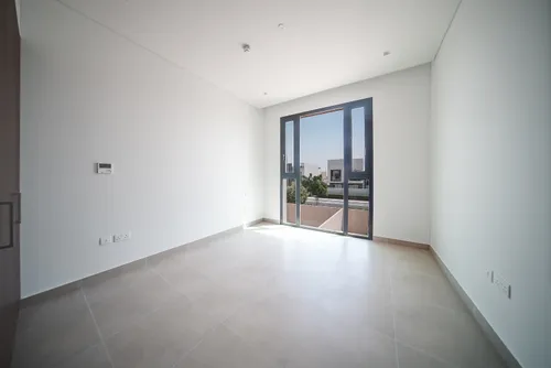 4 Bedrooms Villa in The Magnolias