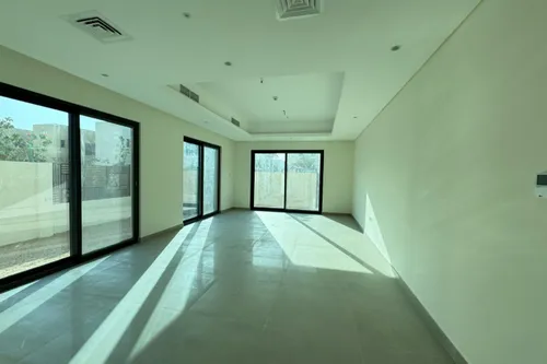 3 Bedrooms Townhouse in Sharjah Sustainable City
