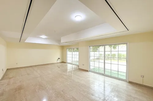 3 Bedrooms Villa in Al Garhoud Villas