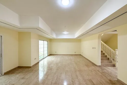 Spacious Villa | Large Yard | Covered Parking