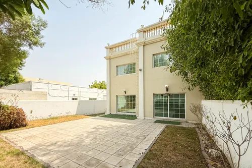 3 Bedrooms Villa in Al Garhoud Villas