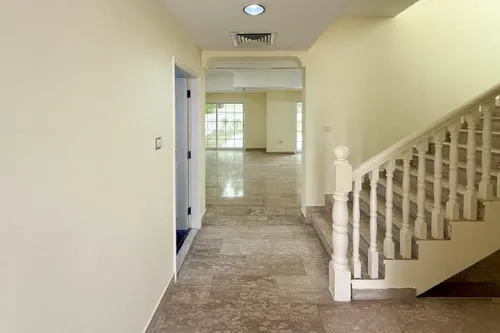 3 Bedrooms Villa in Al Garhoud Villas