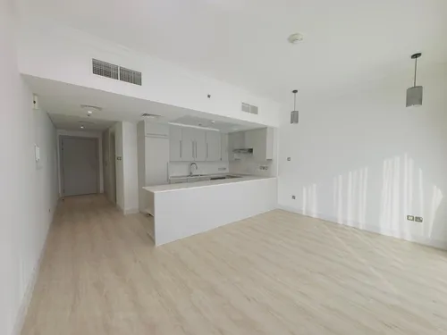  Apartment in 8 Boulevard Walk