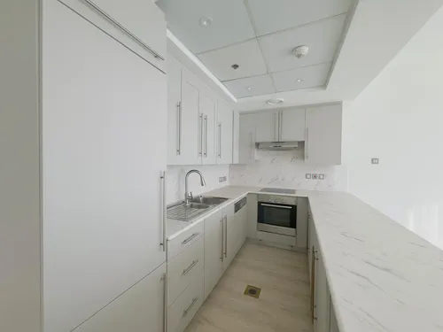  Apartment in 8 Boulevard Walk