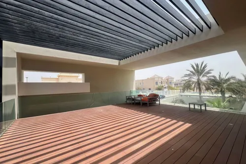 5 Bedrooms Villa in Al Khawaneej 1