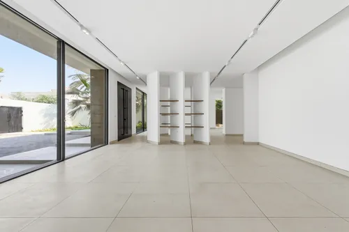 5 Bedrooms Villa in Al Khawaneej 1