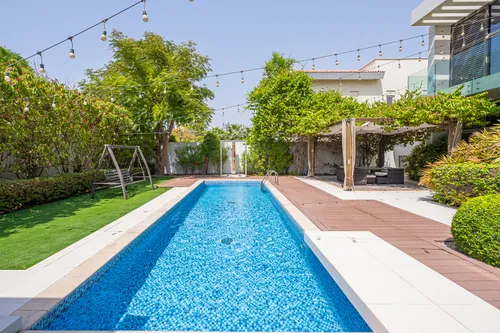 5 Bedrooms Villa in District One Villas