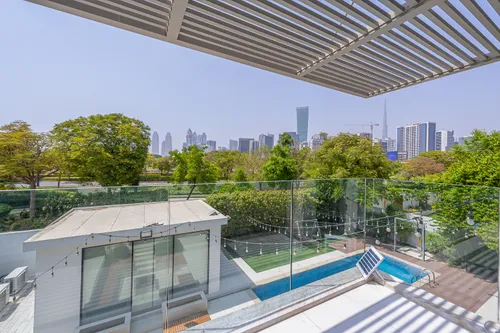 5 Bedrooms Villa in District One Villas